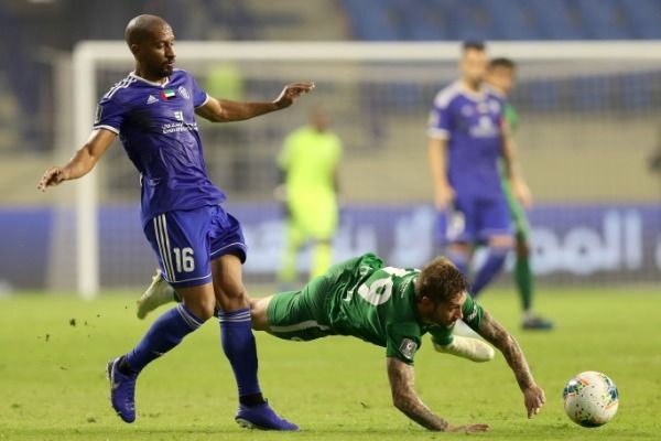 من الدوري الاماراتي 