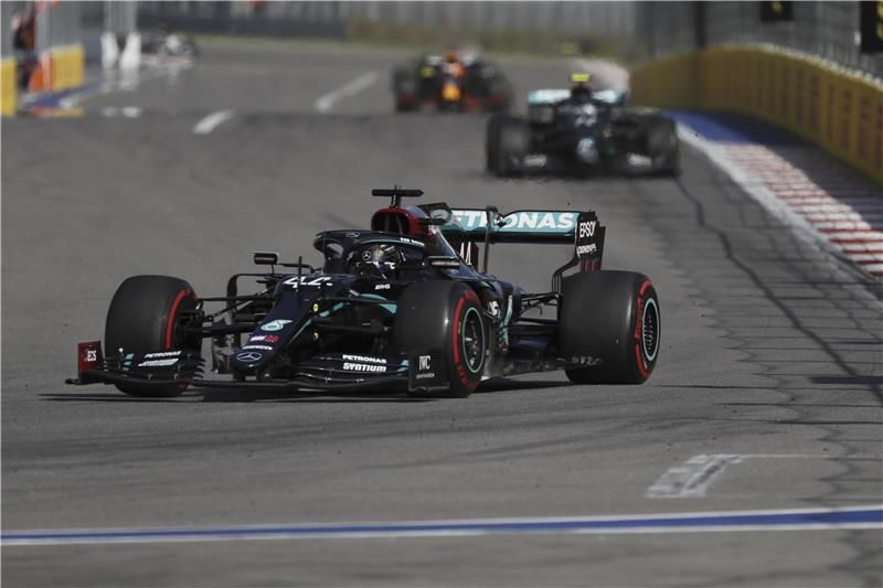  لويس هاميلتون