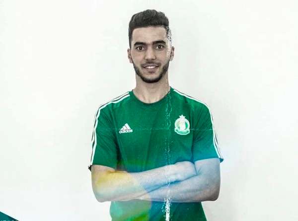 من تقديم اللاعبين