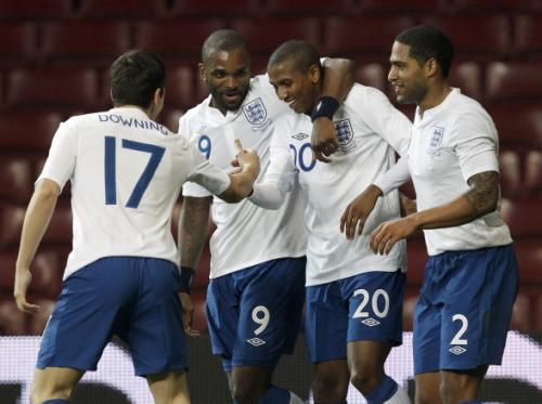 2011-02-092011-02-09t212024z_01_pnn19_rtridsp_3_soccer-friendly_reuters