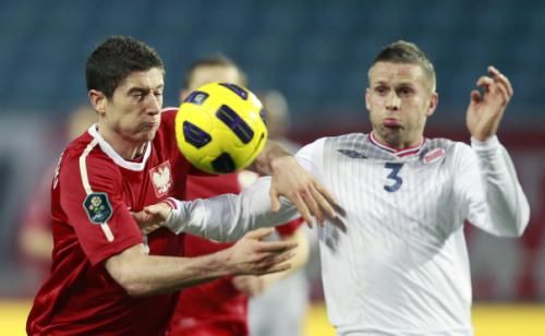 2011-02-092011-02-09t203123z_01_jmr07_rtridsp_3_soccer-friendly_reuters