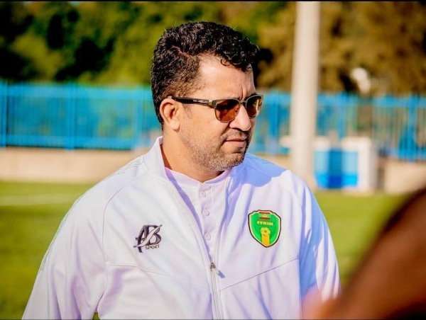 محمد محمود الحسن طبيب المنتخب الموريتاني