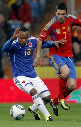 2011-02-092011-02-09t205218z_01_sps01_rtridsp_3_soccer-friendly_reuters