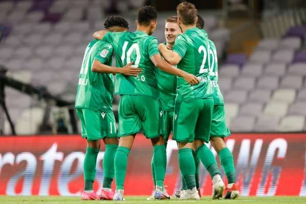 لاعبو خورفكان