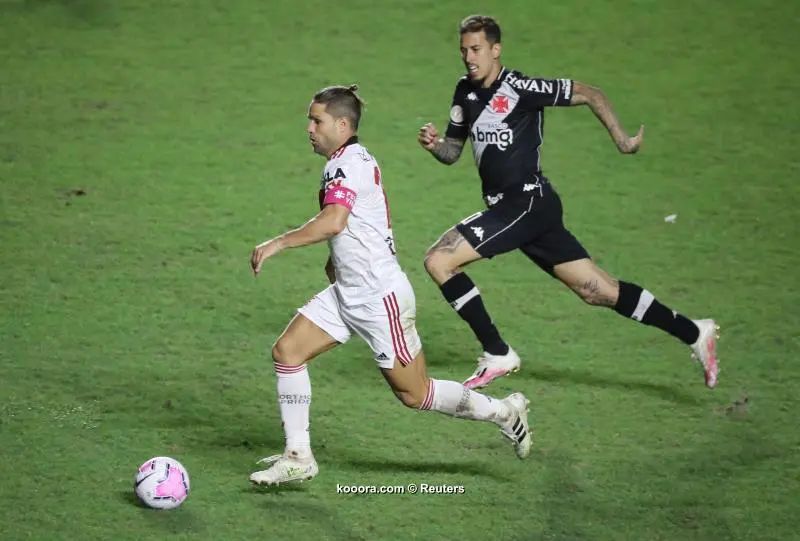 ?i=reuters%2f2020-10-10%2f2020-10-10t211716z_865937579_up1egaa1n4sth_rtrmadp_3_soccer-brazil-vag-fla-report_reuters