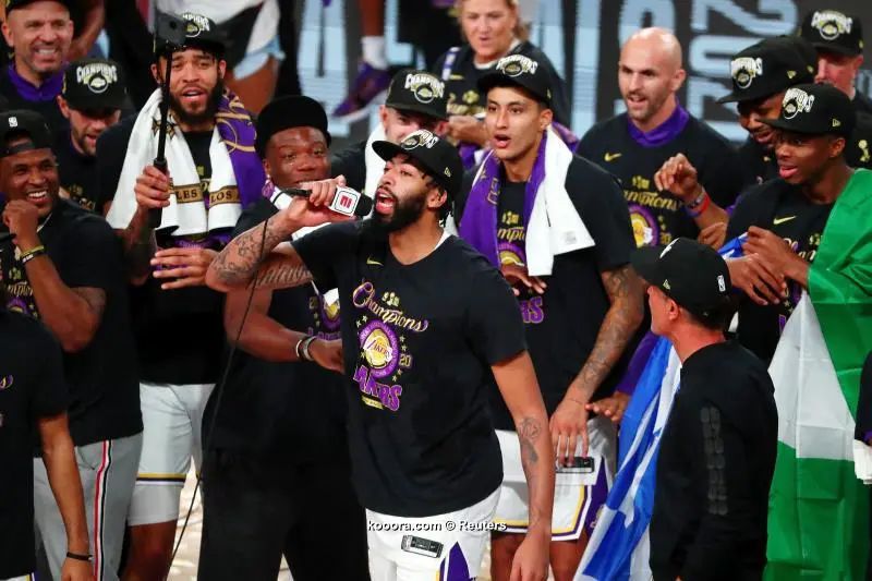 ?i=reuters%2f2020-10-12%2f2020-10-12t031352z_1055280707_nocid_rtrmadp_3_nba-finals-los-angeles-lakers-at-miami-heat_reuters