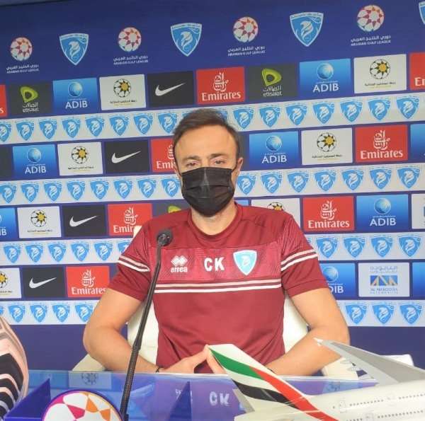 كريستوس كونتيس