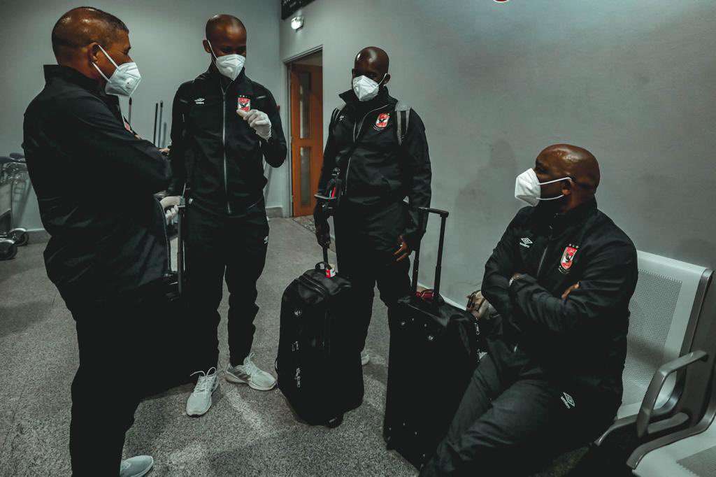 موسيماني رفقة معاونيه