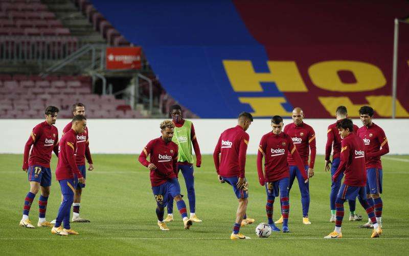 لاعبو برشلونة