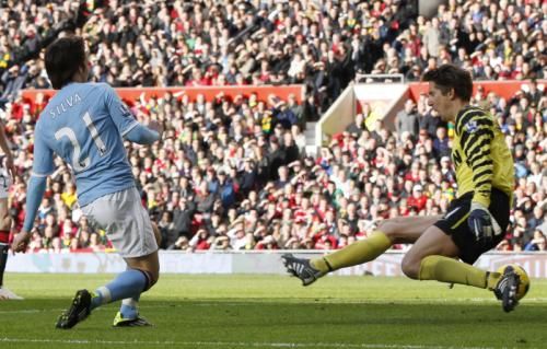 2011-02-122011-02-12t140916z_01_dst04_rtridsp_3_soccer-england_reuters