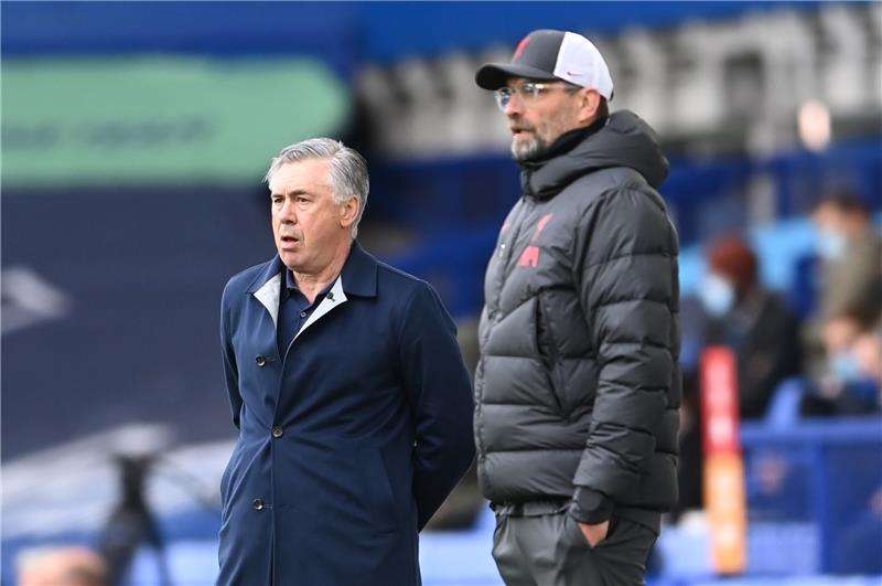 أنشيلوتي وكلوب