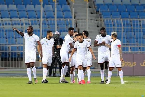 لاعبو الشباب