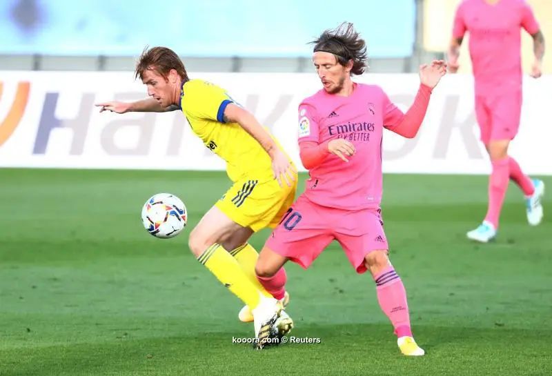 ?i=reuters%2f2020-10-17%2f2020-10-17t164923z_1244255095_up1egah1aqbpk_rtrmadp_3_soccer-spain-mad-ccf-report_reuters