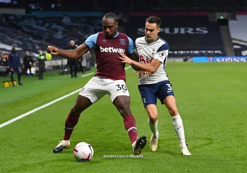 ?i=reuters%2f2020-10-18%2f2020-10-18t162013z_265391421_up1egai19dpia_rtrmadp_3_soccer-england-tot-whu-report_reuters