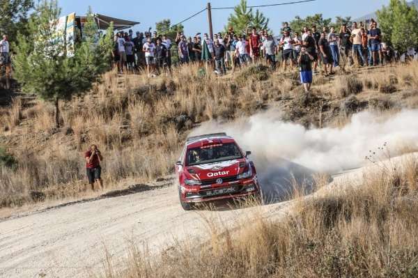 ناصر العطية 