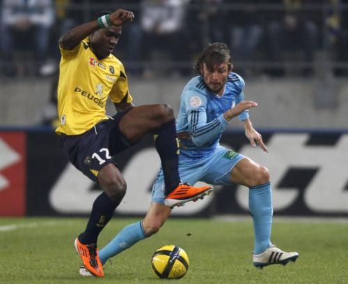 2011-02-122011-02-12t183448z_01_vak02_rtridsp_3_soccer-france_reuters