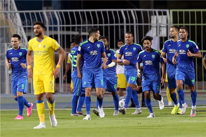 لاعبو الفتح