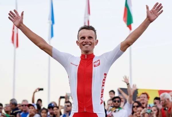 البولندي مايكا