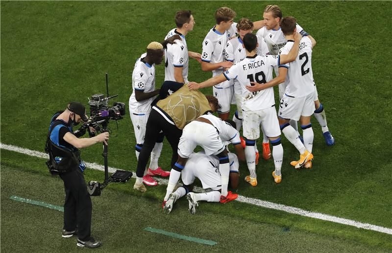 فرحة لاعبي كلوب بروج