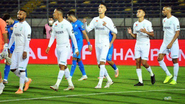 من لقاء الذهاب بين الفريقين