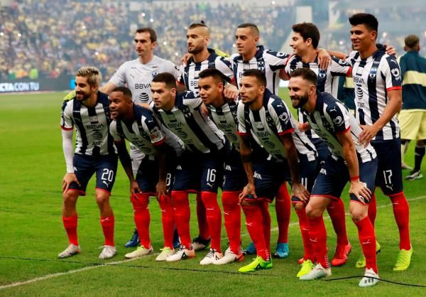 لاعبو مونتيري 