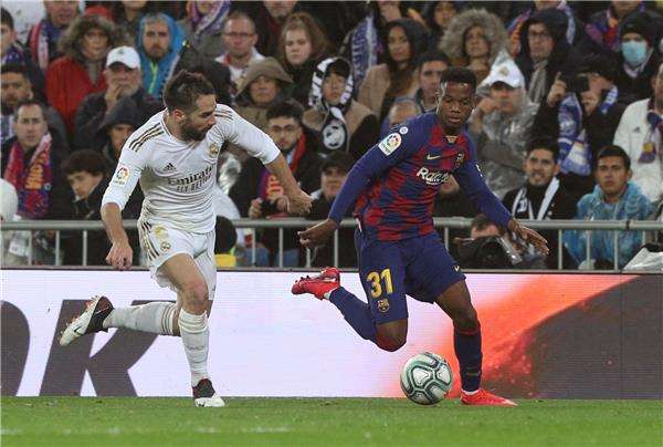 من مباراة سابقة بين برشلونة وريال مدريد