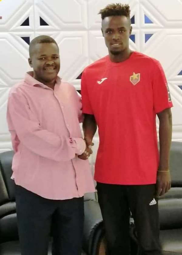 عباس بعد التوقيع