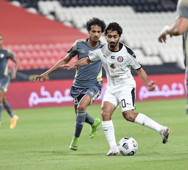 من الدوري الإماراتي