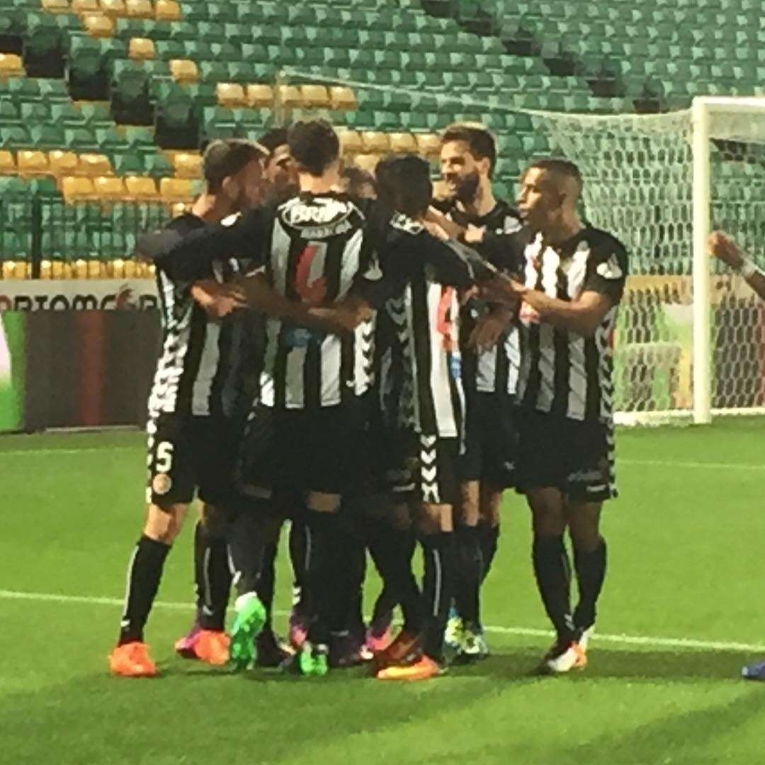 لاعبو ناسيونال ماديرا 