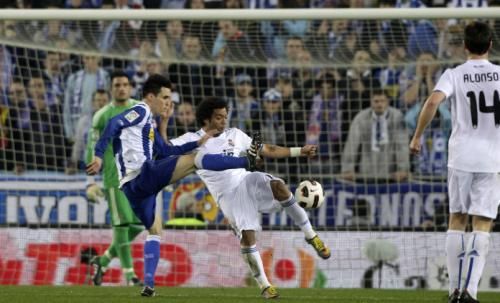 2011-02-132011-02-13t212628z_01_bar105_rtridsp_3_soccer-spain_reuters