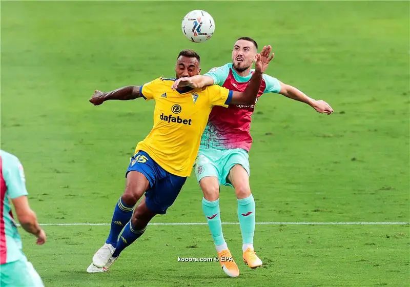 ?i=epa%2fsoccer%2f2020-10%2f2020-10-25%2f2020-10-25-08773193_epa