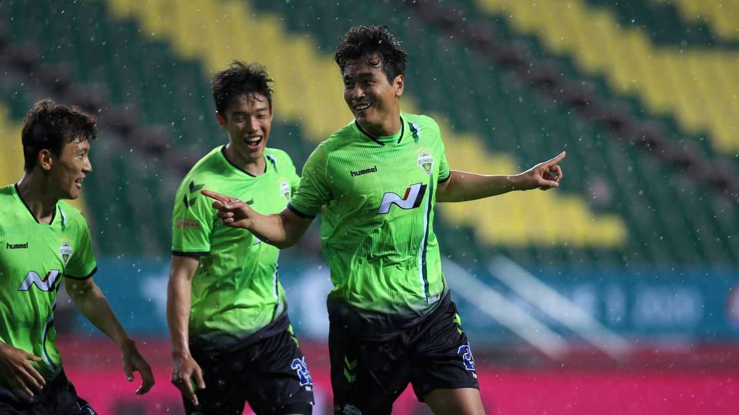 لي دونج جوك