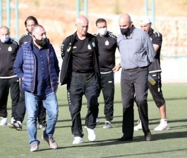 حوامدة وخوري وشلباية خلال تدريب الوحدات