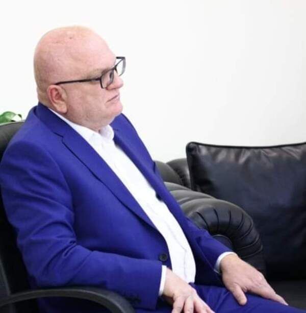 يوسف يونس 