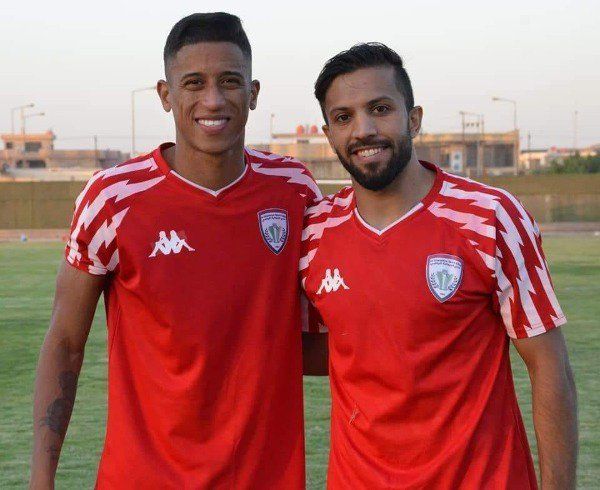 مصطفى ناظم ( على اليمين )