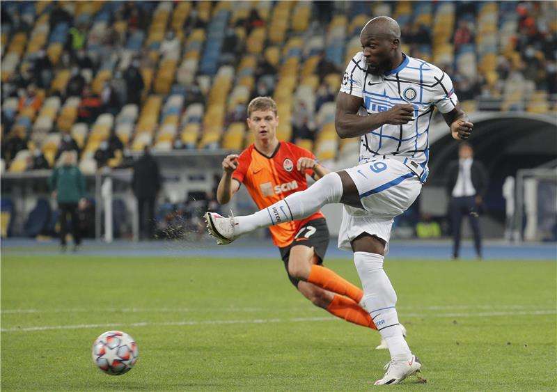 لوكاكو امام شاختار