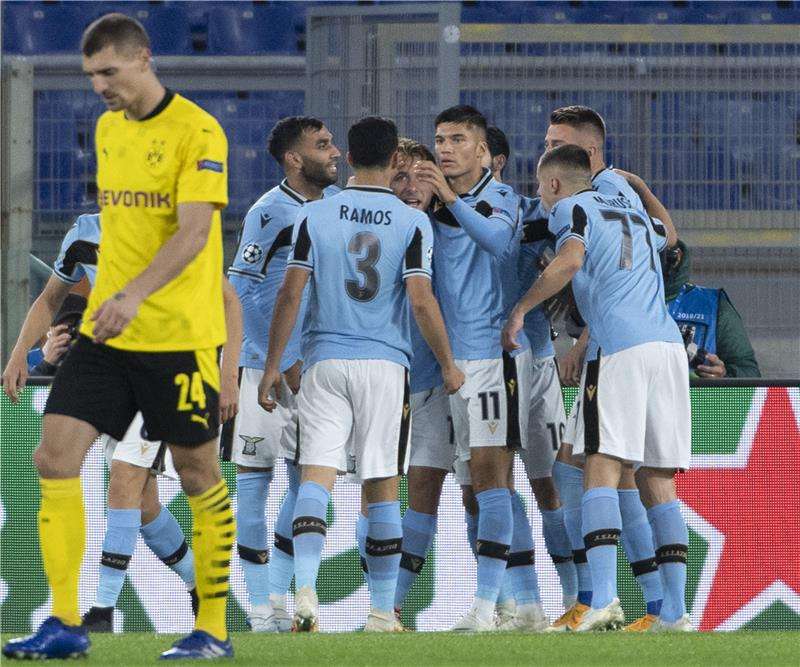 لاعبو لاتسيو 