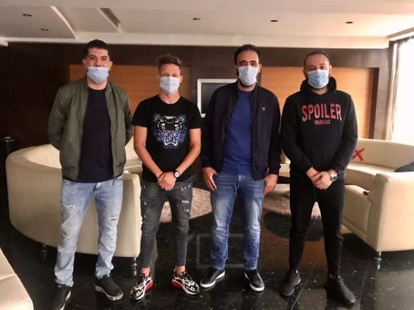 من توقيع باعدي مع نهضة بركان