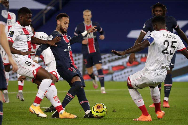 من الدوري الفرنسي