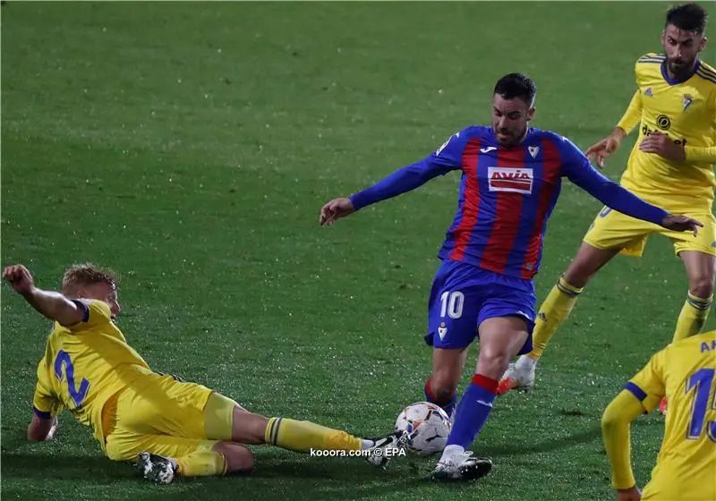 ?i=epa%2fsoccer%2f2020-10%2f2020-10-30%2f2020-10-30-08787104_epa