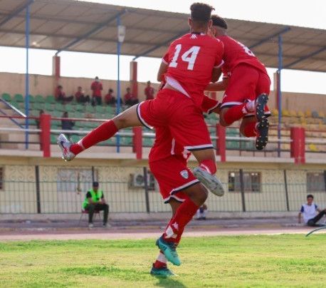 لاعبو الديوانية