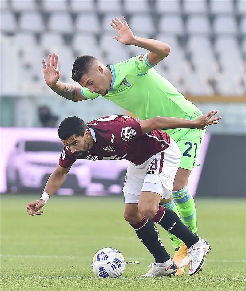 ?i=epa%2fsoccer%2f2020-11%2f2020-11-01%2f2020-11-01-08791258_epa