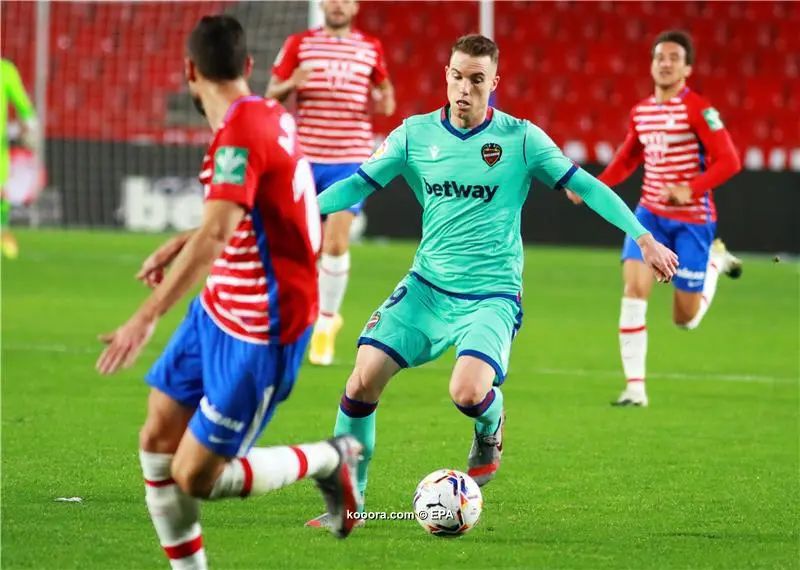 ?i=albums%2fmatches%2f2240450%2f2020-11-01-08791818_epa