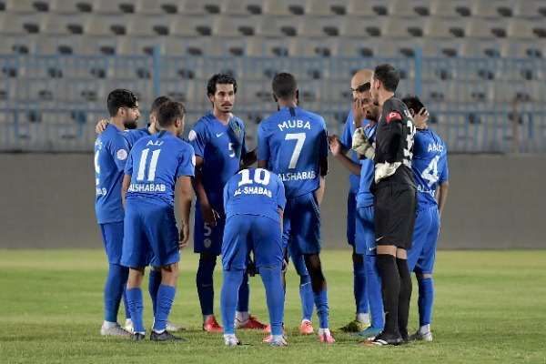 لاعبو الشباب 