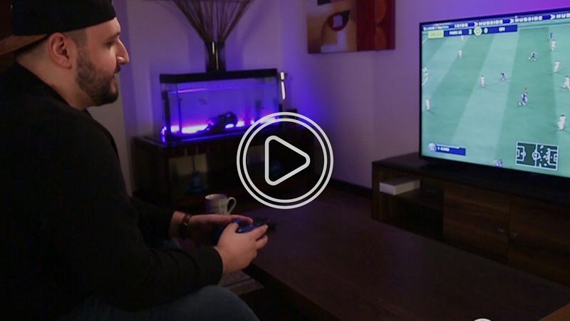 أحد أبطال فيفا