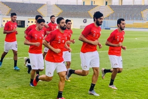 من معسكر الفراعنة