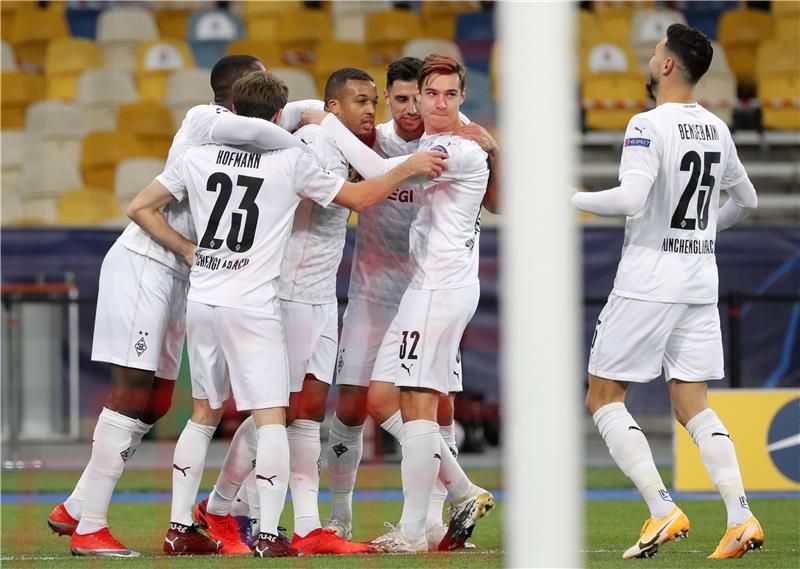 فرحة لاعبي بوروسيا مونشنجلادباخ