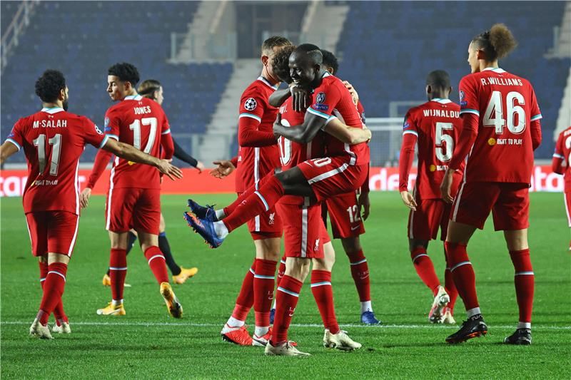 احتفال لاعبي ليفربول