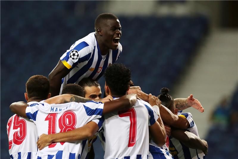 فرحة لاعبي بورتو