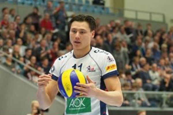 الكندي ريموند